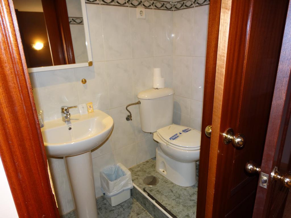 Hostal La Redonda Granada Eksteriør billede